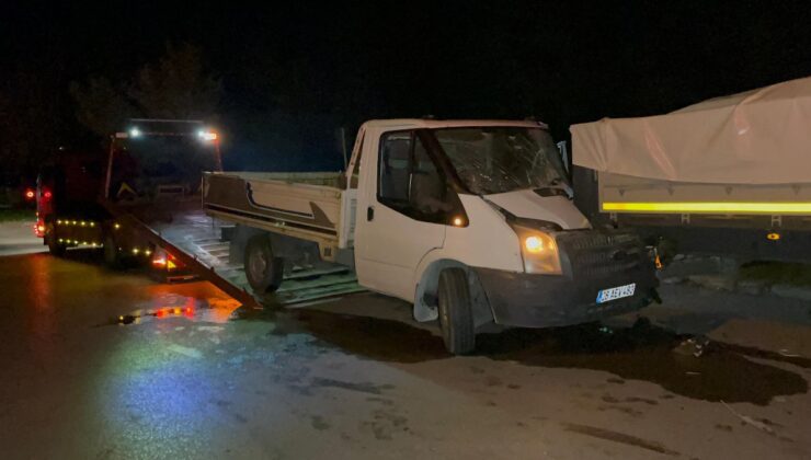 Eskişehir’de park halindeki tıra çarpan kamyonetin sürücüsü 1.88 promil alkollü çıktı