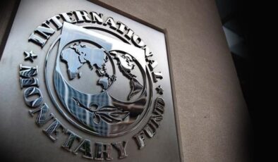 IMF, Türkiye dahil küresel ekonomik büyüme tahminini revize etti