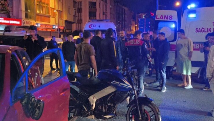 İstanbul’da kontrolden çıkan motosiklet araca çarptı: 2 yaralı