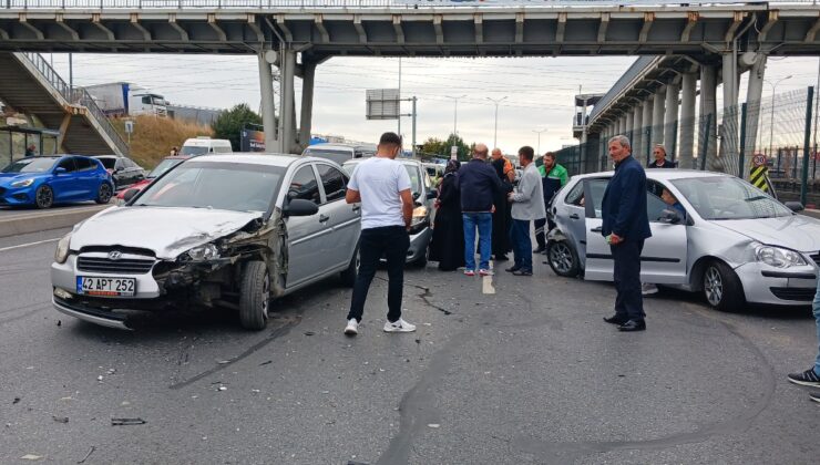 İstanbul’da zincirleme trafik kazası: 1 yaralı