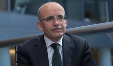 Mehmet Şimşek: Enflasyon düşmeye devam edecek