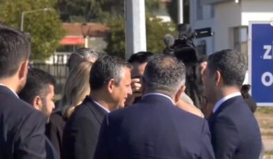 Özgür Özel, cezaevine Selahattin Demirtaş’ı ziyarete gitti