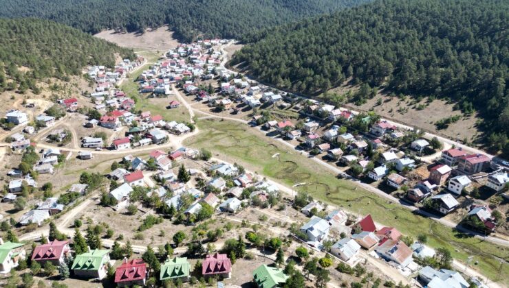 Sivas’ın Eğriçimen Yaylası beton yapılarla doldu