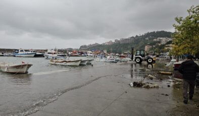 Zonguldak’ı sağanak vurdu: Heyelan ve su taşkınları yaşandı