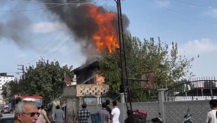 Adana’da evini ateşe veren uyuşturucu bağımlısı genç gözaltına alındı