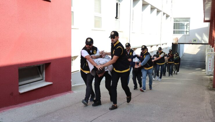 Adana’da haraç almak için girdiği iş yerini kurşunladı