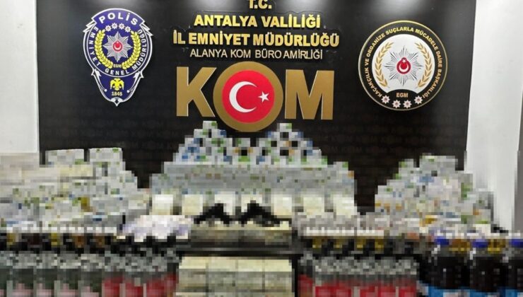 Antalya’da gümrük kaçakçılarına operasyon