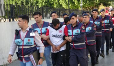 Antalya’da uyuşturucu imalathanesine baskın: 5 gözaltı