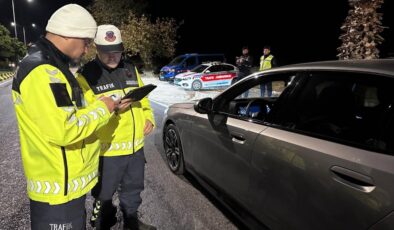 Aydın’da uyuşturucu içip trafiğe çıktı: Polise yakalandı