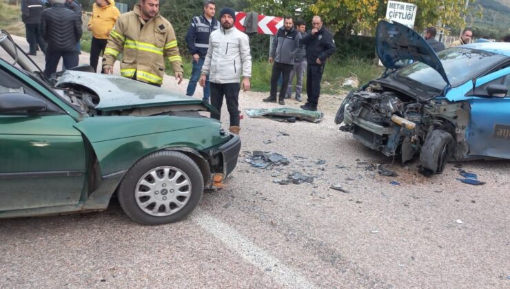 Balıkesir’de trafik kazası: 2 yaralı