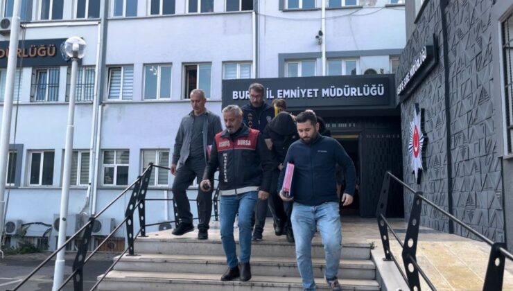 Bursa’da ağır hasarlı araçları alıp piyasa süren otomobil çetesine operasyon