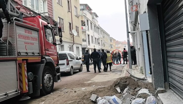 Bursa’da boşanma aşamasındaki eşini öldürdükten sonra çatıya çıktı