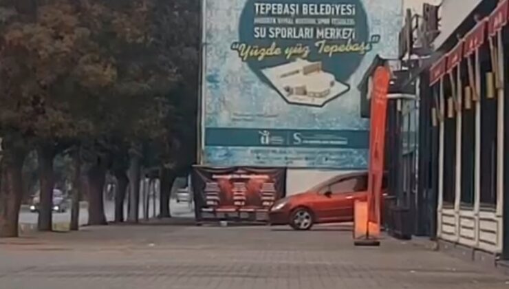 Eskişehir’de otomobille eğlence mekanına daldı