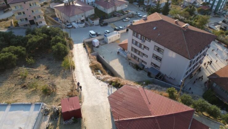 Hatay’da vatandaşlar, kazaların yaşandığı yol için çözüm bekliyor