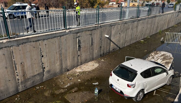 Kayseri’de otomobil sulama kanalına uçtu