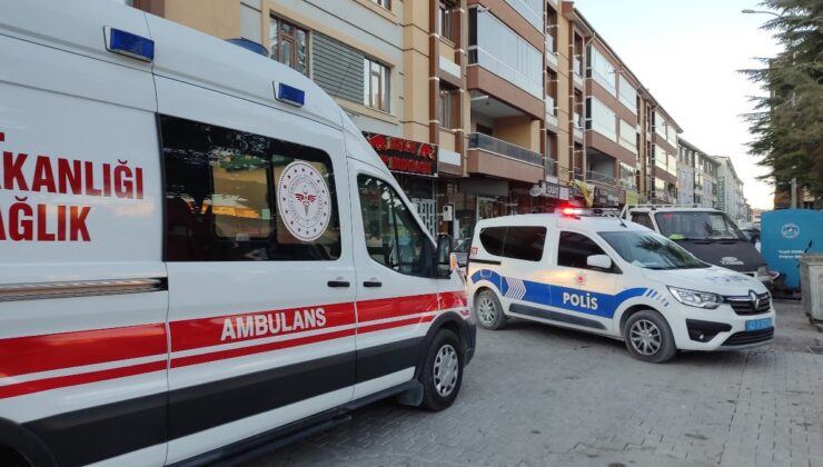 Konya’da alışverişten çıkan sürücüye elektrikli bisiklet çarptı