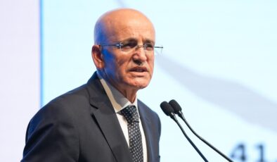 Mehmet Şimşek: Sürdürülebilir cari denge hedefinde mesafe katettik