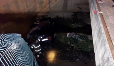 Samsun’da otomobil dereye uçtu: 1 ölü, 1 yaralı