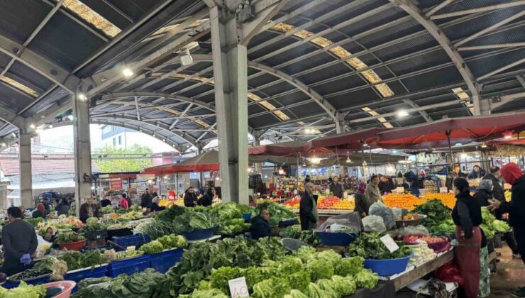 Zonguldak semt pazarında fiyatların arttığı görüldü