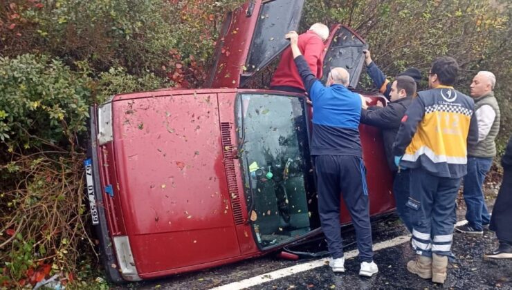 Zonguldak’ta otomobil kazası: 3 yaralı