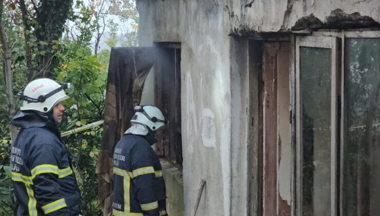 Zonguldak’ta yalnız yaşadığı evinde çıkan yangında öldü