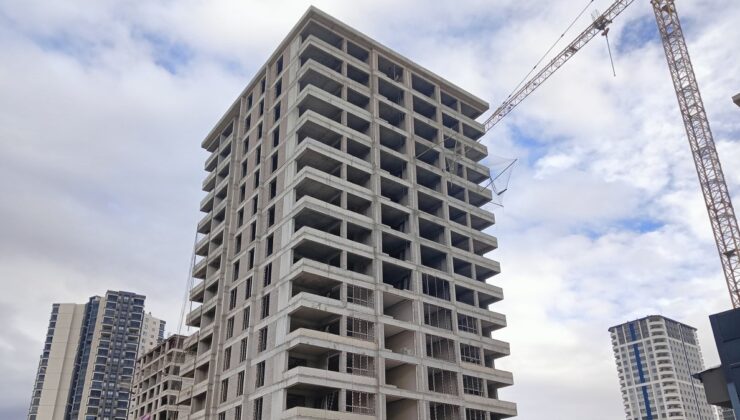 Ankara’da 8. kattan düşen yabancı uyruklu inşaat işçisi hayatını kaybetti