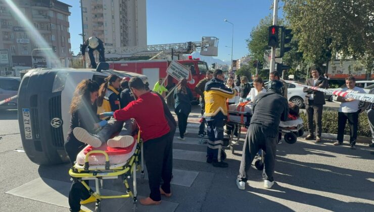 Antalya’da tabelayı dikkate almadı kaza yaptı