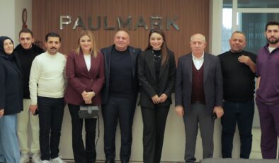 Ayça Ayşin Turan: Moda sektörüne yön veren bir ekiple çalıştım