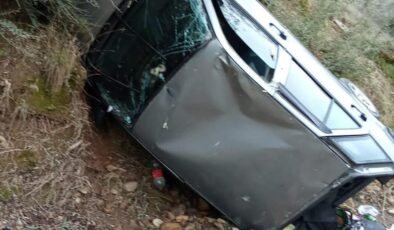 Aydın’da direksiyon başında canlı yayın yapıyordu: Aracıyla yuvarlandı