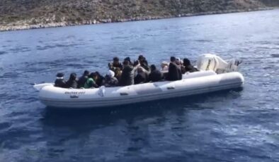 Balıkesir’de 25 düzensiz göçmen yakalandı
