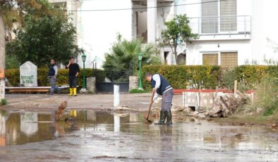 Bodrum’da sağanak: Evleri su bastı