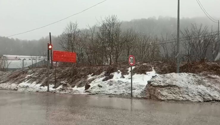 Bolu Dağı’nda kar yağışı etkili oluyor