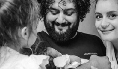 Doğum için gün sayıyor! Şarkıcı Atiye, 3. bebeğine isim buldu