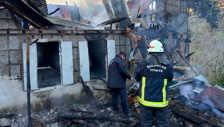 Giresun’da ev yangını: 1 ölü