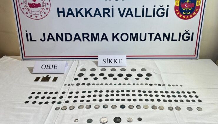 Hakkari’deki tarihi eser operasyonunda 163 adet sikke ele geçirildi