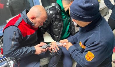 Iğdır’da parmağı sıkışan gencin imdadına ekipler yetişti