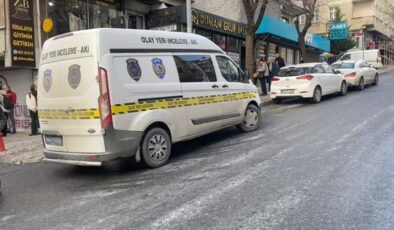 İstanbul Sultangazi’de husumetlisiyle tartışan şüpheli kurşun yağdırdı