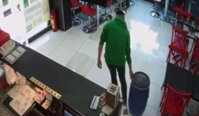 İstanbul’da “geri dönüşüm” yalanıyla varil dolusu yağ çaldı