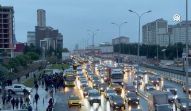 İstanbul’da hafta başı trafiği