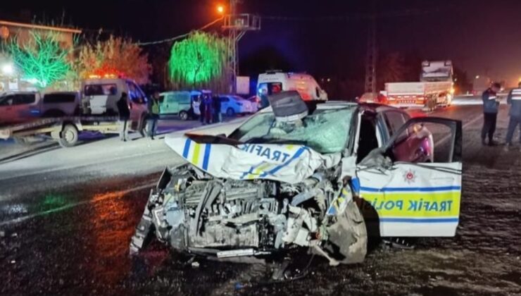 Kahramanmaraş’ta trafik kazası: 1 ölü, 2’si polis 3 yaralı