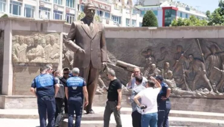 Kayseri’de Atatürk Anıtı’na baltayla saldıran dayı ile yeğenin hapis cezası onandı