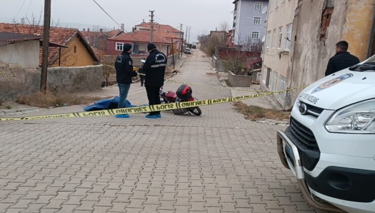 Kırıkkale’de bir kişi annesiyle ilişkisi olduğunu düşündüğü kişiyi öldürdü