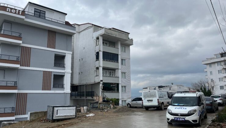 Kocaeli’de tartıştığı eşini bıçakladı