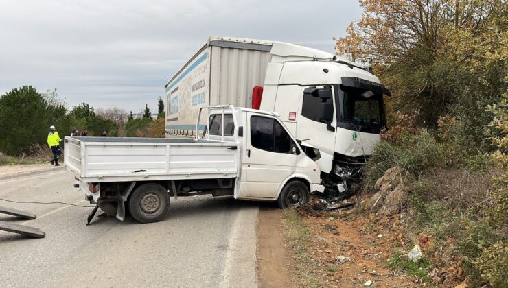 Kocaeli’de zincirleme trafik kazası meydana geldi