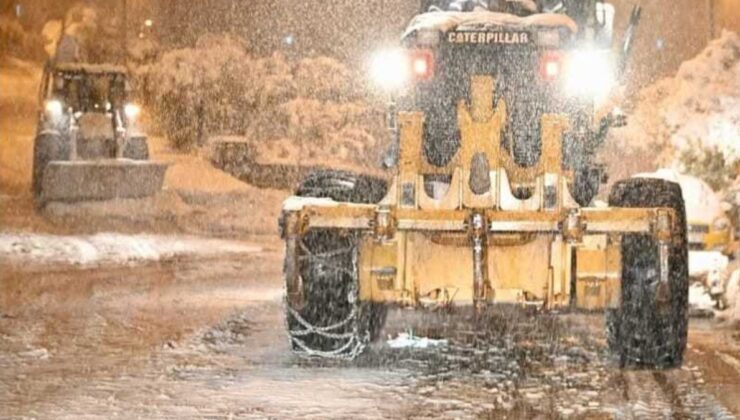 Malatya’da çobanlar karda mahsur kaldı