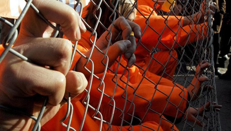 ABD, 11 Guantanamo tutuklusunu Umman’a gönderdi