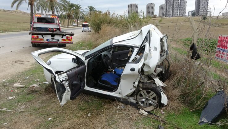 Adana’da 14 yaşındaki sürücü cipiyle otomobile çarptı: 1 ölü