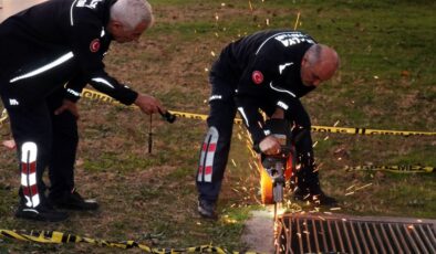 Antalya’da kanalizasyondan ‘çocuk sesi’ gelince ekipler harekete geçti