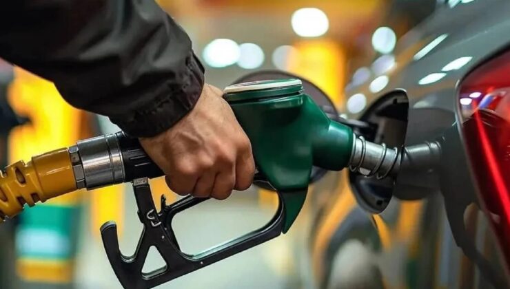 Benzine zam geliyor: Tabelalar bu gece değişecek