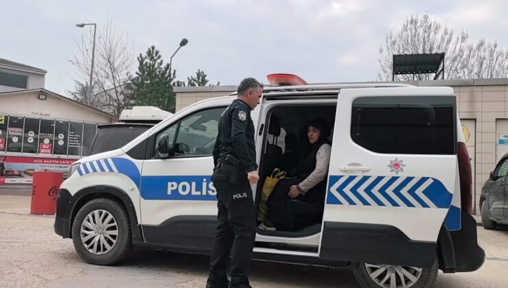 Bursa’da kavga eden çift, birbirine saldırdı